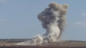 İdlib’in güneyine hava saldırısı: 1 ölü