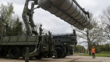 Rusya en stratejik noktaya yeni S-400’leri kurdu!