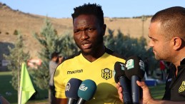 Yeni Malatyasporlu Muniru görev bekliyor