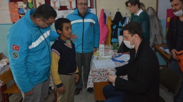 BAŞKAN YAVUZ’UN “ÇOCUKLAR SEVGİSİZ, DİŞLER BAKIMSIZ OLMAZ”  PROJESİ TÜM HIZIYLA DEVAM EDİYOR