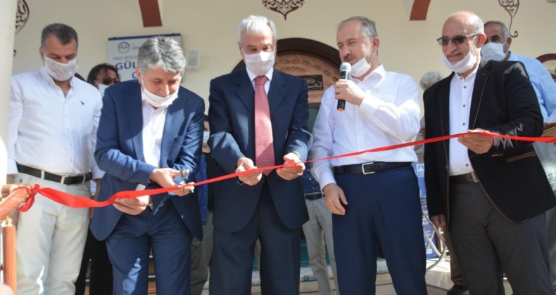 GÜLPINAR CAMİİ İBADETE AÇILDI