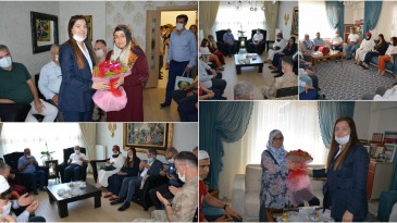KAYMAKAM KARAMEHMETOĞLU VE BAŞKAN YAVUZ ŞEHİT AİLELERİNİ ZİYARET ETTİ
