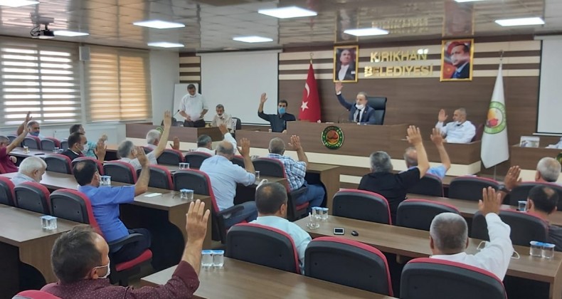 KIRIKHAN BELEDİYESİ MECLİS TOPLANTISININ 2.OTURUMUNU YAPTI