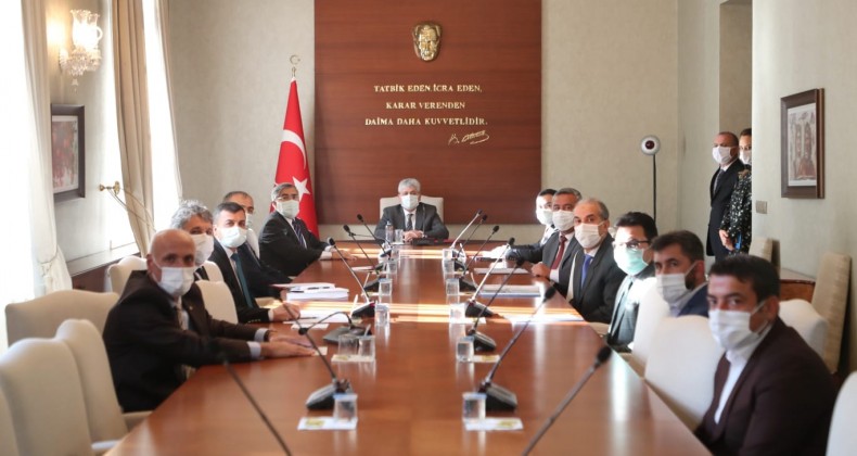 YAVUZ ”KIRIKHAN ORGANİZE SANAYİDE ALT YAPI ÇALIŞMALARINA BAŞLIYORUZ”