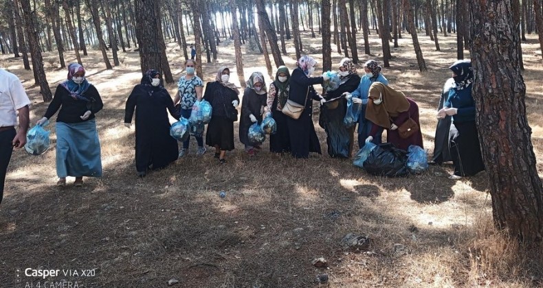 “5 HAZİRAN DÜNYA ÇEVRE GÜNÜ” DOLAYISIYLA ÇEVRE TEMİZLİĞİ VE ÇÖP TOPLAMA ETKİNLİĞİ DÜZENLENDİ