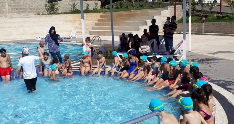 KIRIKHAN BELEDİYE SPOR YÜZME KURSLARI BAŞLADI