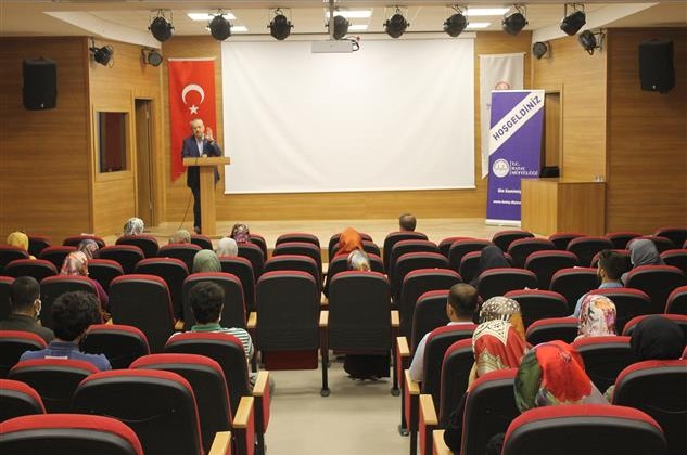 İl Müftülüğünde Yaz Kur’an Kursları Semineri Yapıldı