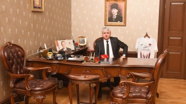 Vali Rahmi Doğan’ın 1 Mayıs Emek ve Dayanışma Günü Mesajı
