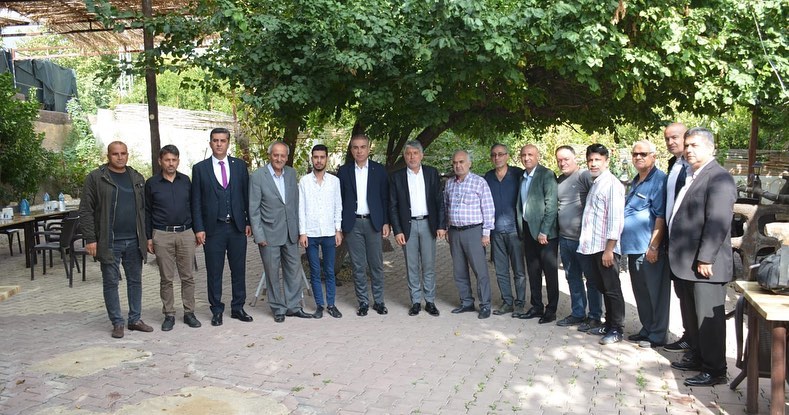 BAŞKAN YAVUZ “KIRIKHAN’IN KADERİNİ DEĞİŞTİRECEK BÜYÜK HİZMETLERİ SUNMAYA DEVAM EDİYORUZ”