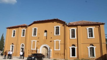 SARI OKUL RESTORASYONU BAŞLADI