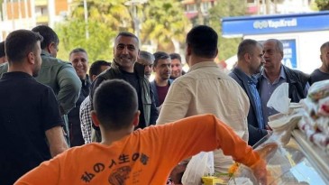 LÜTFİ KAŞIKÇI, HATAY’I İLMİK İLMİK DOKUYOR