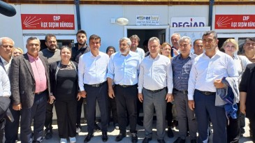*YAYMAN CHP SEÇİM BÜROSUNU ZİYARET ETTİ
