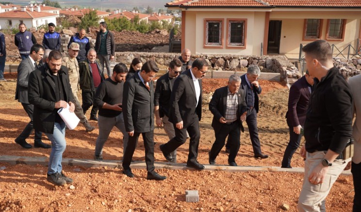 KIRIKHAN KAYMAKAMI FİKRET DAĞ’IN ÇALIŞMALARI TÜRKİYE’YE ÖRNEK OLDU