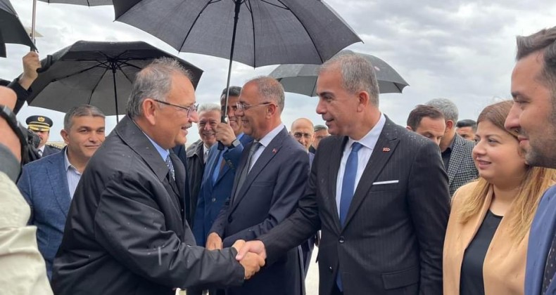 ÖMER ERDAL ÇELİK; “BAKANIMIZ MEHMET ÖZHASEKİ’YE TEŞEKKÜR EDERİM“