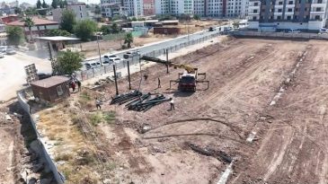 KIRIKHAN’DA HATAY’IN EN BÜYÜK KAPALI SEMT PAZARI YÜKSELİYOR