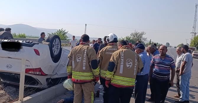 KIRIKHAN GÖLBAŞI MEVKİSİNDE TRAFİK KAZASI: 2 YARALI