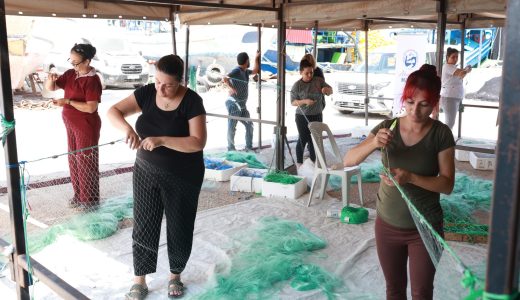 SAMANDAĞ’DA BALIK AĞLARI ÖRÜLÜYOR, ÜRETİM GÜÇLENİYOR
