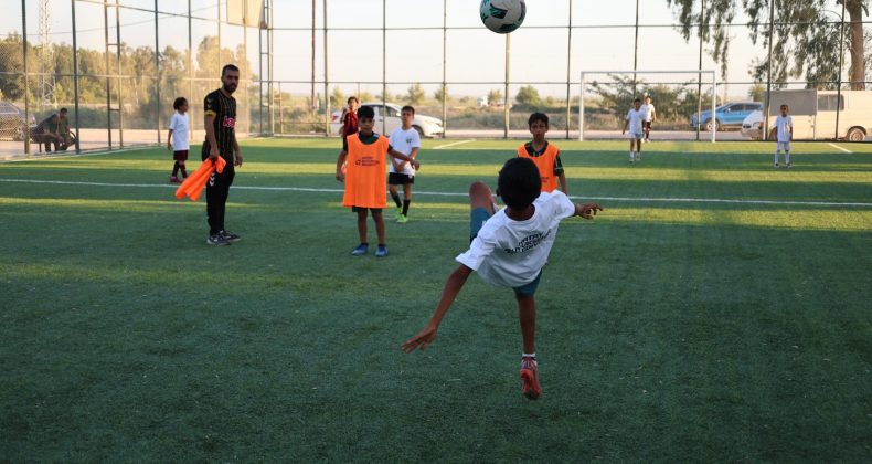 HBB’NİN KIRIKHAN SOĞUKSU HALI SAHASI TURNUVAYLA HİZMETE AÇILDI