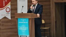 Kırıkhan’da Mevlid-i Nebi Haftası Kapsamında “Peygamberimiz ve Güzel Ahlak” Konferansı Düzenlendi