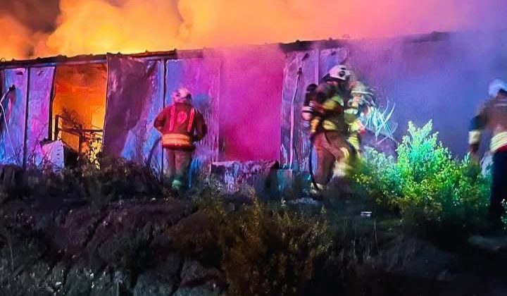 Antakya’da Konteynere Sıçrayan Alevler Korkuttu: İtfaiyeden Zamanında Müdahale