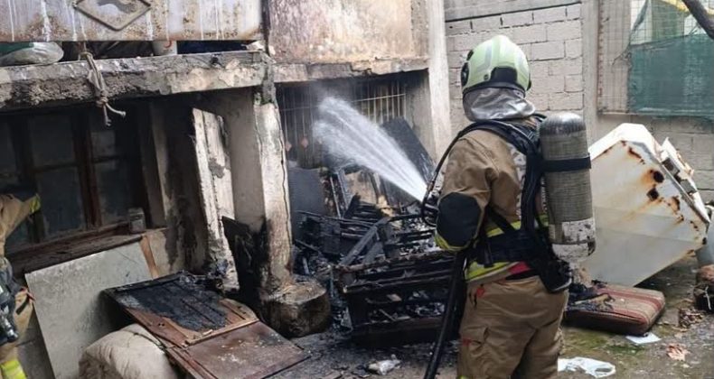 İSKENDERUN’DA ODUNLUK YANGINI KORKUTTU: İTFAİYENİN HIZLI MÜDAHALESİ FELAKETİ ÖNLEDİ
