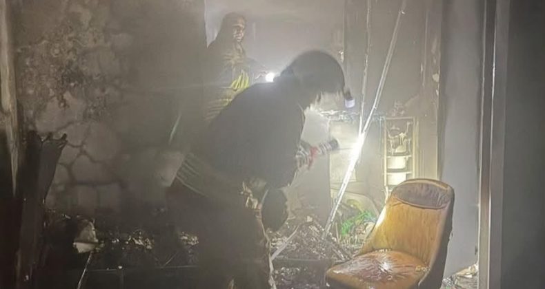 Reyhanlı’da Ev Yangını: Korkutan Alevler İtfaiyenin Müdahalesiyle Söndürüldü