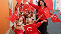 HBB KREŞLERİNDE CUMHURİYET BAYRAMI COŞKUYLA KUTLANDI