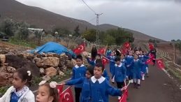 Kırıkhan’da Coşkulu Kutlama: İncirli Köyü İlkokulu Öğrencilerinden Renkli Görüntüler