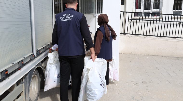 HBB’DEN ÖZEL EĞİTİM GÖREN ÖĞRENCİLERE KIYAFET VE KIRTASİYE DESTEĞİ